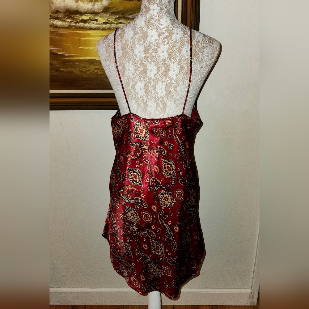 Vintage Red Paisley Mini Dress - Picture 7 of 9